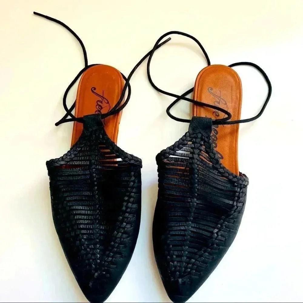 Free People Dana Woven Pointy Toe Flat Shoes - Picture 3 of 7